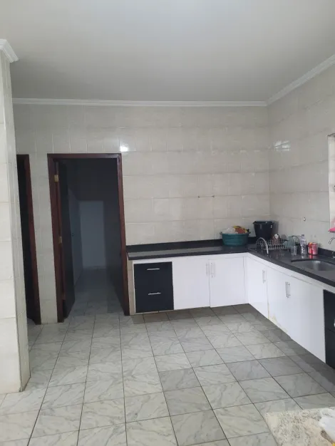 imagem 4 - Excelente sobrado com 04 dormitórios no Alto Paraíso imagem 4 - Excelente sobrado com 04 dormitórios no Alto Paraíso