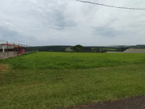 Terreno na parte alta do condomínio - Recanto dos Nobres