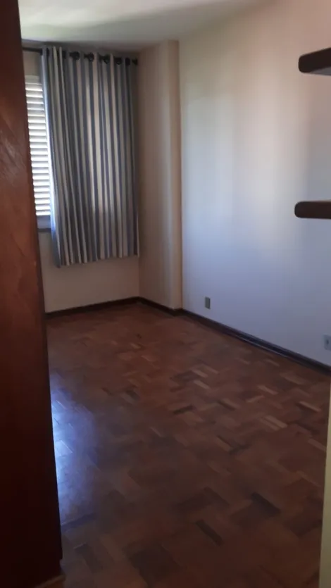 Alugar Apartamento / Padrão em Bauru. apenas R$ 280.000,00