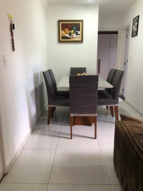 Alugar Apartamento / Padrão em Lençóis Paulista. apenas R$ 280.000,00