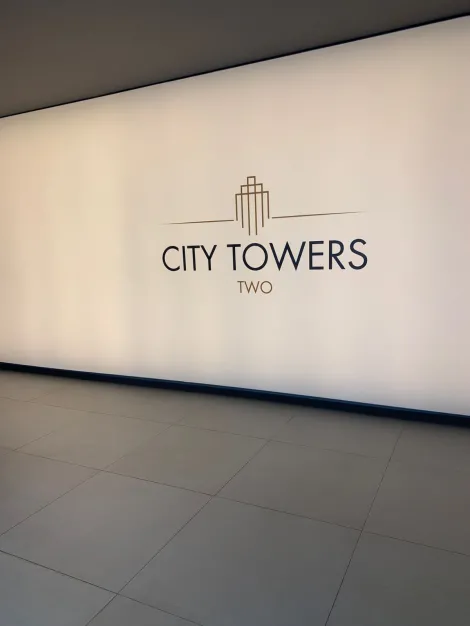 imagem 2 - Belíssimo Apartamento no CITY TOWERS TWO imagem 2 - Belíssimo Apartamento no CITY TOWERS TWO