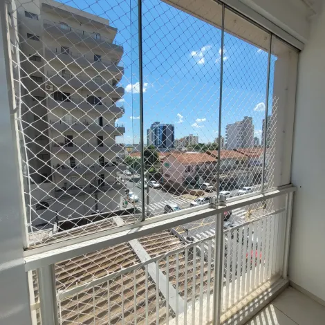 Apartamento com 03 dormitórios - Vila Real