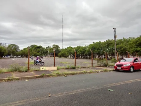 imagem 3 - Terreno Comercial de frente à Avenida Cruzeiro do Sul imagem 3 - Terreno Comercial de frente à Avenida Cruzeiro do Sul
