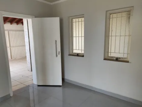 Lencois Paulista Centro Casa Locacao R$ 3.500,00 3 Dormitorios 2 Vagas Area construida 130.00m2