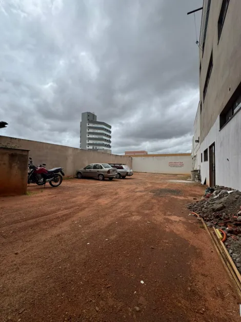 imagem 3 - EXCELENTE PRÉDIO NOVO LOCALIZADO EM UMA DAS MAIS MOVIMENTADAS AVENIDAS DE BAURU imagem 3 - EXCELENTE PRÉDIO NOVO LOCALIZADO EM UMA DAS MAIS MOVIMENTADAS AVENIDAS DE BAURU