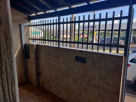 Alugar Casa / Padrão em Lençóis Paulista. apenas R$ 1.600,00