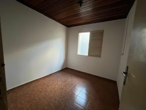 Alugar Casa / Padrão em Lençóis Paulista. apenas R$ 1.600,00