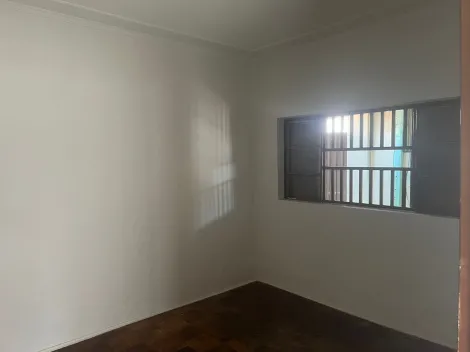 ÓTIMA OPORTUNIDADE - CASA COM 3 DORMITÓRIOS NO BELA VISTA