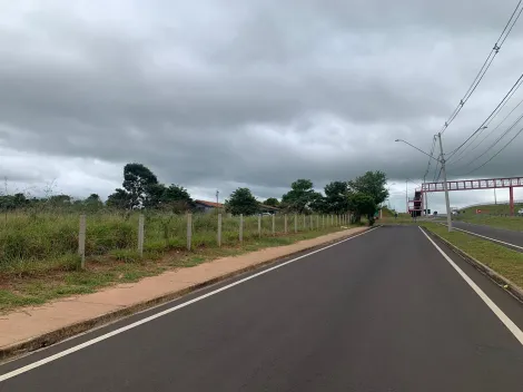 LOTE NA ÁREA COMERCIAL DO LAGO SUL