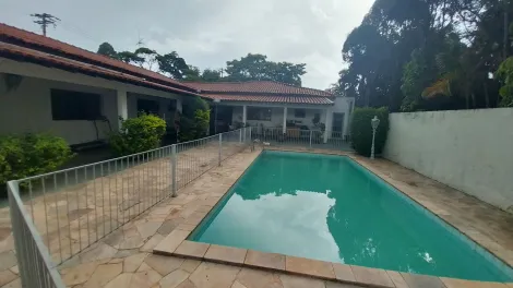 Alugar Casa / Padrão em Bauru. apenas R$ 1.600.000,00