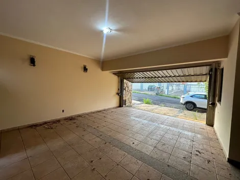 Alugar Casa / Residência em Botucatu. apenas R$ 3.500,00