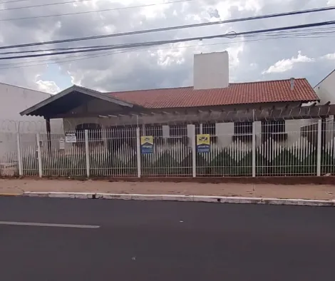 Alugar Casa / Residência em Bauru. apenas R$ 5.000,00