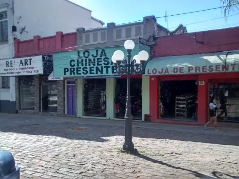 imagem 1 - Prédio com 03 Lojas Comeciais - Centro imagem 1 - Prédio com 03 Lojas Comeciais - Centro