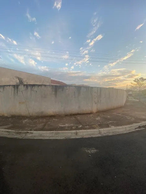 imagem 3 - Terreno  de esquina,  murado e encaixado à venda- JD CELINA imagem 3 - Terreno  de esquina,  murado e encaixado à venda- JD CELINA