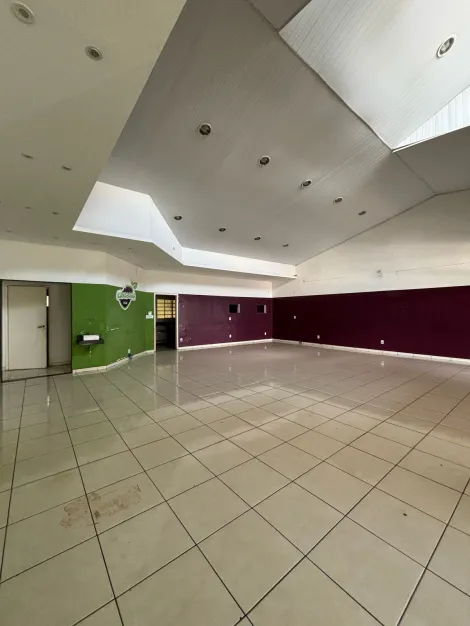 imagem 5 - EXCELENTE IMÓVEL COMERCIAL NAS MARGENS DA AVENIDA GETÚLIO VARGAS imagem 5 - EXCELENTE IMÓVEL COMERCIAL NAS MARGENS DA AVENIDA GETÚLIO VARGAS