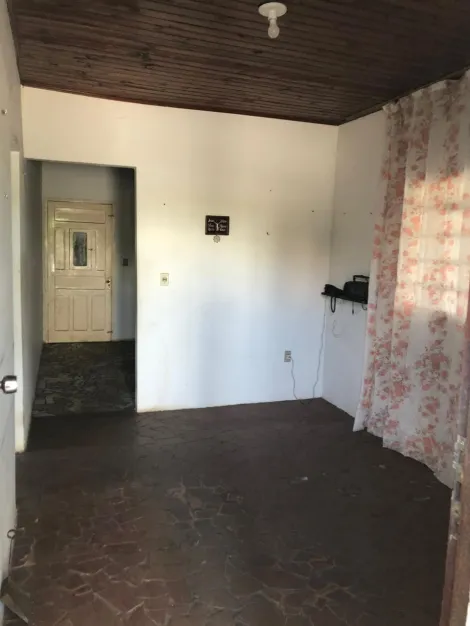 imagem 5 - Casa para reforma em ótima localização PRÓXIMA A NAÇÕES NORTE! imagem 5 - Casa para reforma em ótima localização PRÓXIMA A NAÇÕES NORTE!