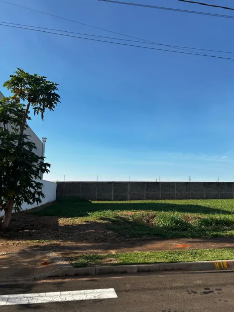 imagem 2 - Lote amplo no residencial CIDADE JARDIM! imagem 2 - Lote amplo no residencial CIDADE JARDIM!