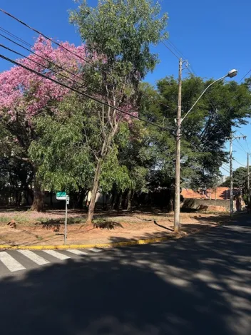 imagem 2 - Lindo lote de esquina no Samambaia imagem 2 - Lindo lote de esquina no Samambaia