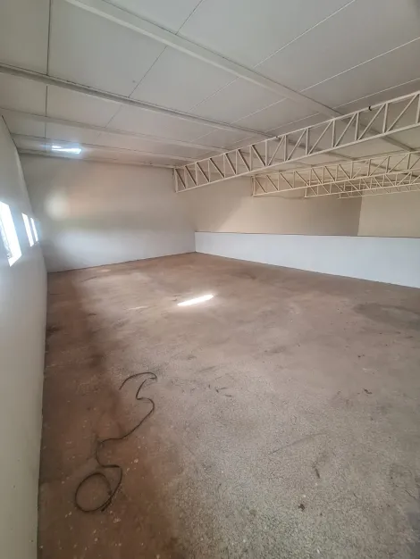 imagem 3 - Barracão no trevo Getulio-Rondon para venda imagem 3 - Barracão no trevo Getulio-Rondon para venda