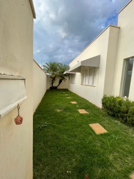 Lencois Paulista Jardim Ubirama Casa Locacao R$ 3.300,00 3 Dormitorios 4 Vagas Area construida 155.26m2