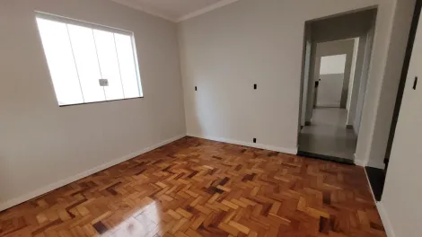 imagem 4 - Excelente Residência Recém Reformada imagem 4 - Excelente Residência Recém Reformada
