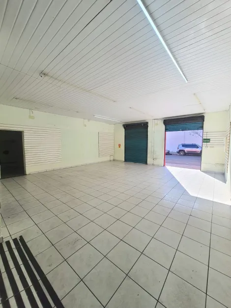 imagem 3 - Salão Comercial 260m² para Locação no Centro de Bauru imagem 3 - Salão Comercial 260m² para Locação no Centro de Bauru