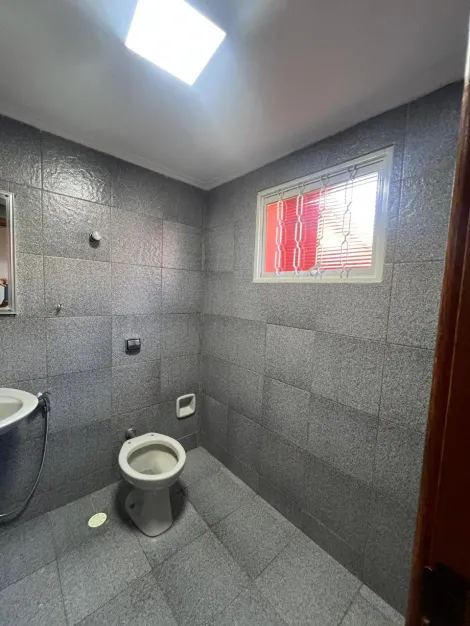 imagem 3 - Casa no centro, oportunidade para fazer comércio. imagem 3 - Casa no centro, oportunidade para fazer comércio.