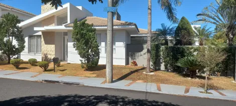 imagem 2 - Excelente Residência Diferenciada construída em dois lotes imagem 2 - Excelente Residência Diferenciada construída em dois lotes