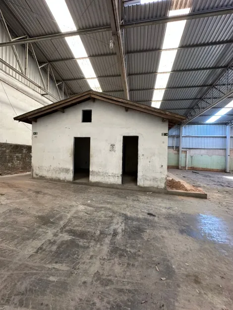 imagem 4 - EXCELENTE GALPÃO COMERCIAL BEM LOCALIZADO COM 2000M² imagem 4 - EXCELENTE GALPÃO COMERCIAL BEM LOCALIZADO COM 2000M²
