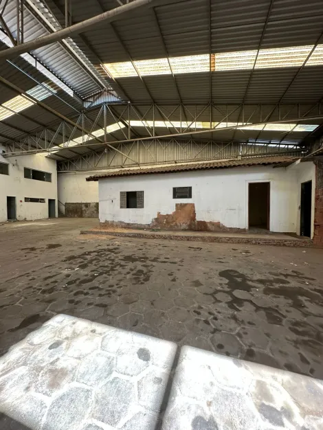 imagem 3 - EXCELENTE GALPÃO COMERCIAL BEM LOCALIZADO COM 2000M² imagem 3 - EXCELENTE GALPÃO COMERCIAL BEM LOCALIZADO COM 2000M²