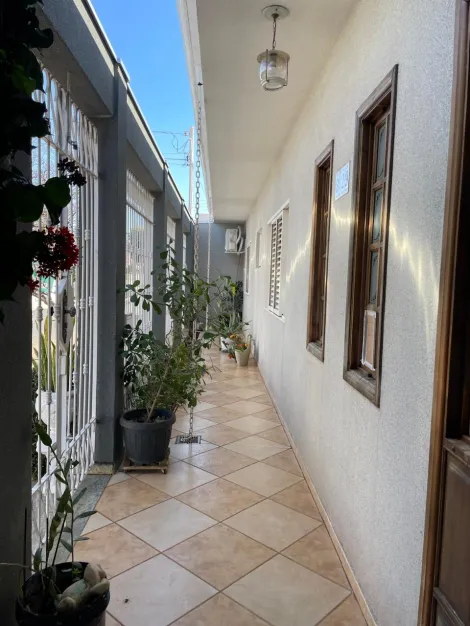 imagem 1 - Casa entre a Avenida Getúlio Vargas e Nossa Senhora de Fátima com03 dormitórios sendo 1 suíte no JARDIM AMÉRICA imagem 1 - Casa entre a Avenida Getúlio Vargas e Nossa Senhora de Fátima com03 dormitórios sendo 1 suíte no JARDIM AMÉRICA
