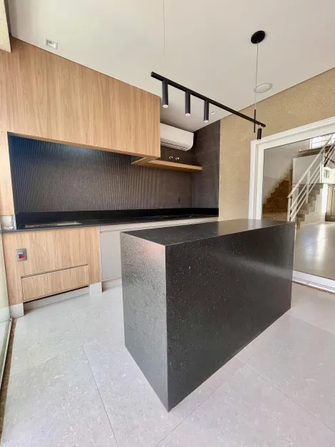 imagem 4 - Lindo sobrado no VILLAGGIO III imagem 4 - Lindo sobrado no VILLAGGIO III