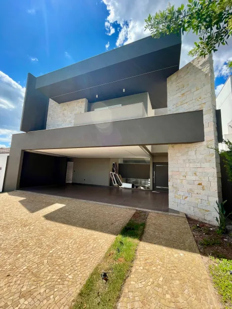 imagem 1 - Lindo sobrado no VILLAGGIO III imagem 1 - Lindo sobrado no VILLAGGIO III